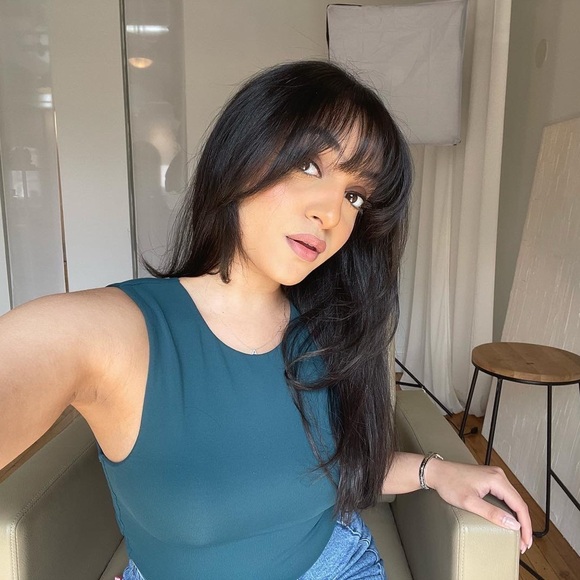 Meet your Posher, Mariah! - Picture 1 of 10